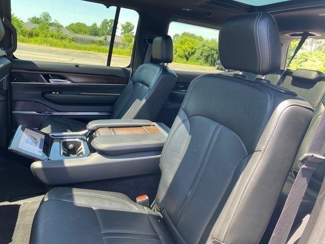 Jeep Grand Wagoneer Series I 4WD 2023