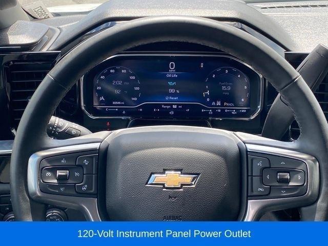 Chevrolet Silverado 1500 LT Crew Cab 4WD 2023
