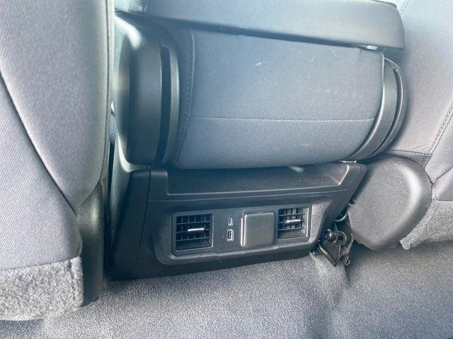 Chevrolet Silverado 1500 LT Crew Cab 4WD 2023