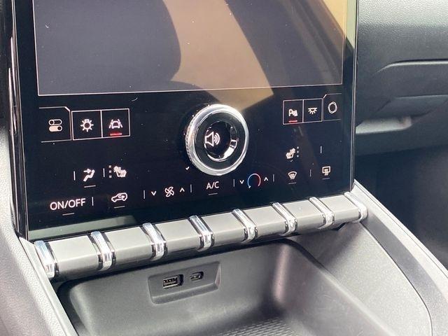 GMC Terrain Elevation 2025