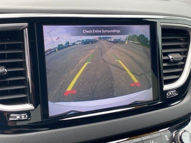 Chrysler Pacifica Select 2025
