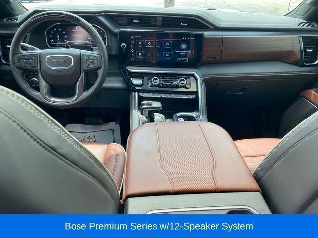 GMC Sierra 1500 Denali Ultimate Crew Cab 4WD 2025