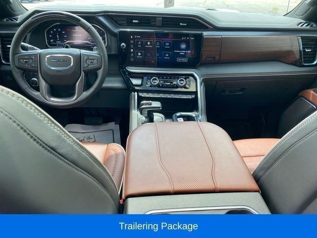 GMC Sierra 1500 Denali Ultimate Crew Cab 4WD 2025