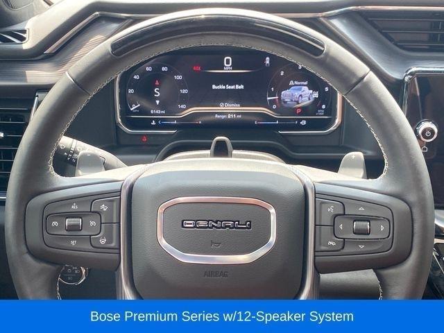 GMC Sierra 1500 Denali Ultimate Crew Cab 4WD 2025