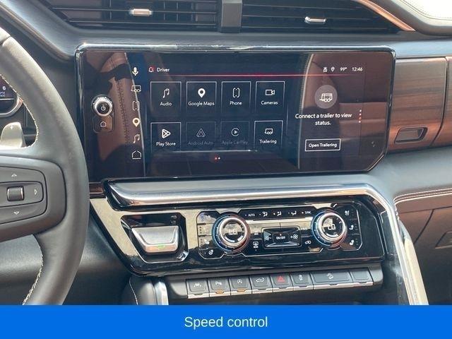 GMC Sierra 1500 Denali Ultimate Crew Cab 4WD 2025