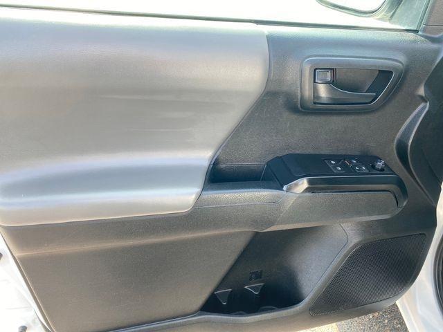 Toyota Tacoma SR5 Access Cab I4 6AT 2WD 2021