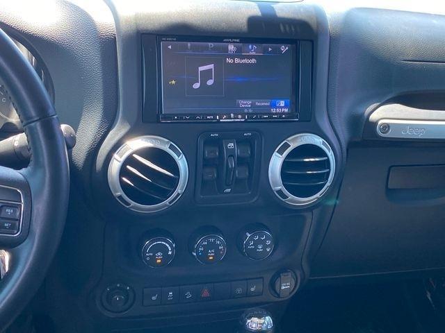 Jeep Wrangler Unlimited Rubicon 4WD 2014