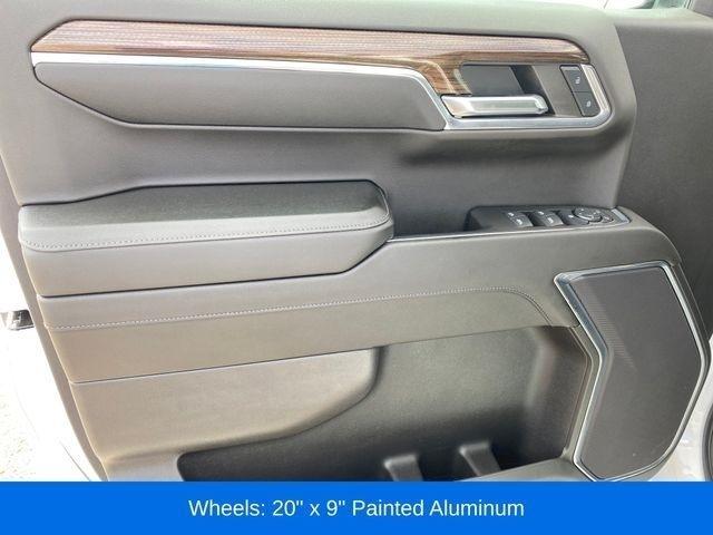 Chevrolet Silverado 1500 LT-L Crew Cab 4WD 2024