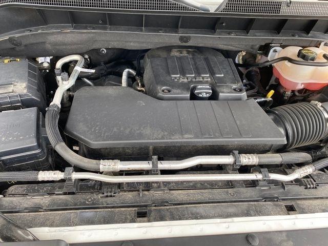 Chevrolet Silverado 1500 LT-L Crew Cab 4WD 2024