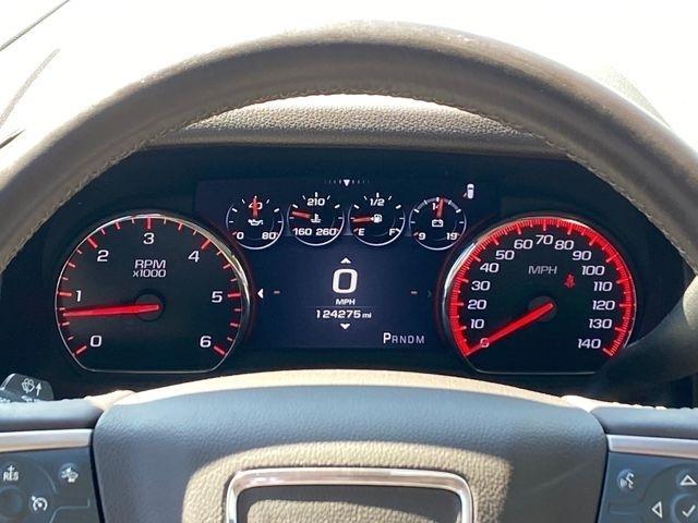 GMC Yukon XL Denali 4WD 2016
