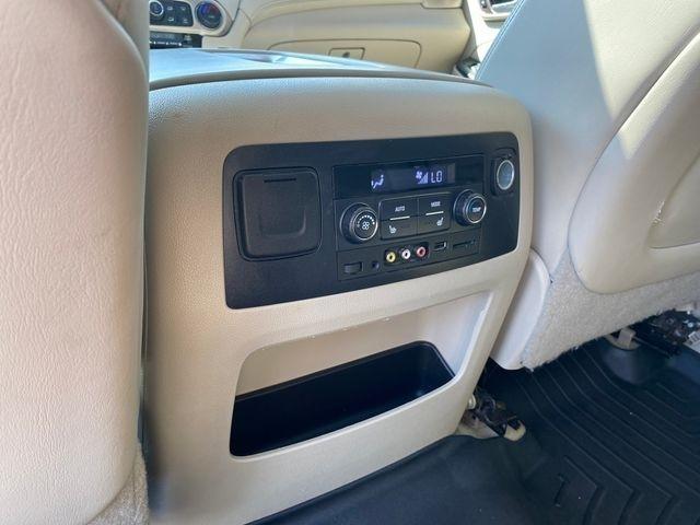 GMC Yukon XL Denali 4WD 2016