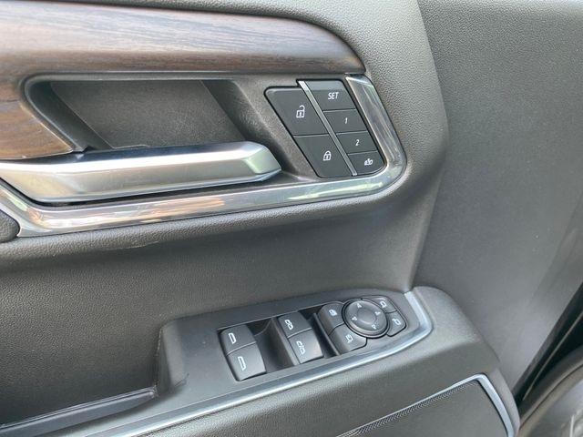 GMC Sierra 1500 SLT Crew Cab 4WD 2024