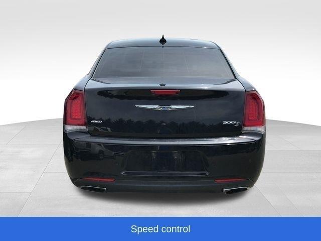 Chrysler 300 S V6 AWD 2017