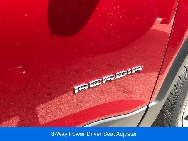 GMC Acadia SLE 2022