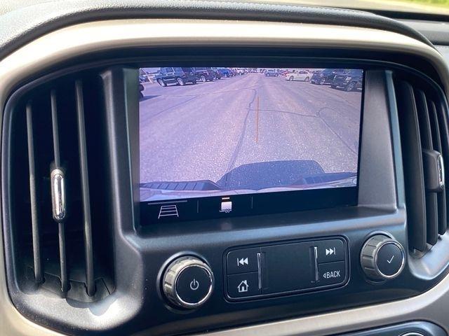 GMC Canyon Denali Crew Cab Long Box 4WD 2021