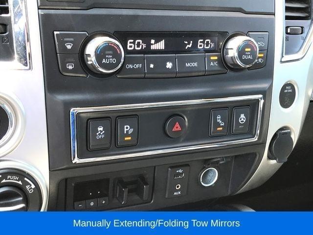 Nissan Titan PRO-4X Crew Cab 4WD 2018
