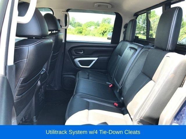 Nissan Titan PRO-4X Crew Cab 4WD 2018