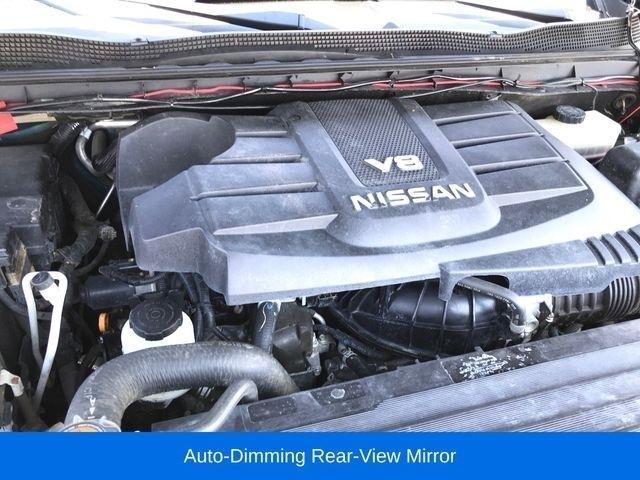 Nissan Titan PRO-4X Crew Cab 4WD 2018