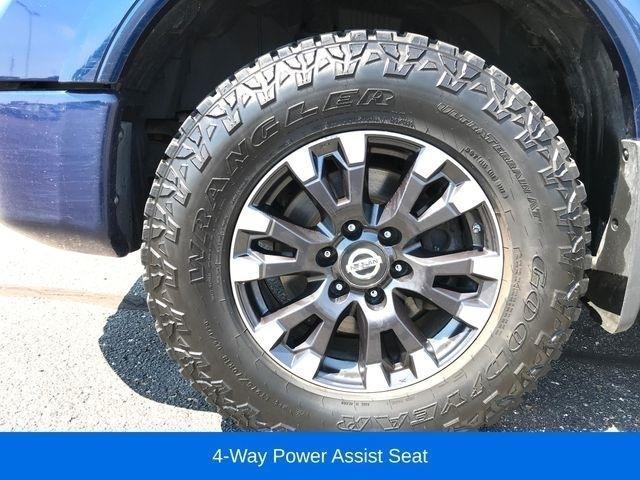 Nissan Titan PRO-4X Crew Cab 4WD 2018