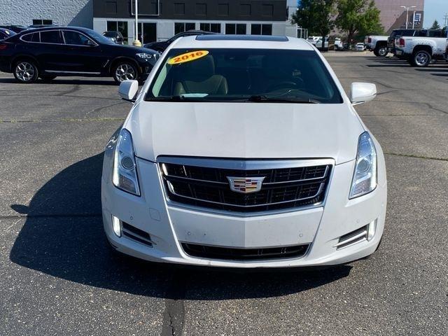 Cadillac XTS Luxury FWD 2016