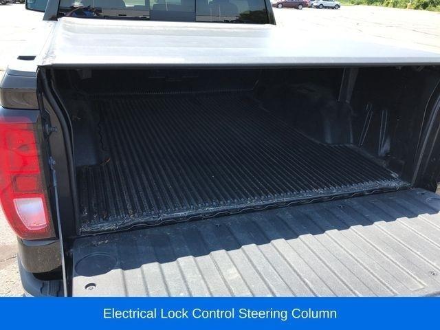 GMC Sierra 1500 SLE Crew Cab Long Box 4WD 2019