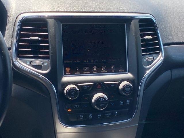 Jeep Grand Cherokee Laredo 4WD 2017
