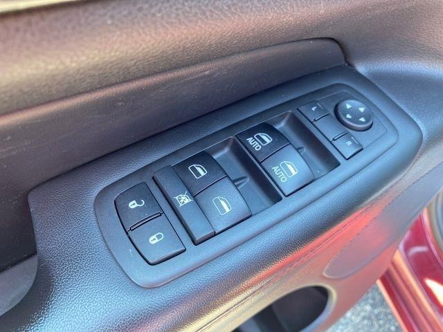 Jeep Grand Cherokee Laredo 4WD 2017