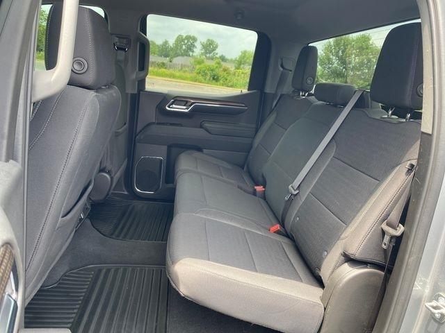 Chevrolet Silverado 1500 LT-L Crew Cab 4WD 2024