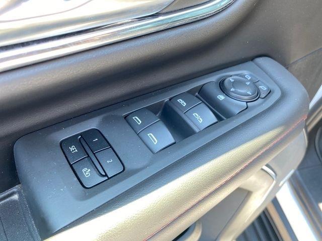 Chevrolet Suburban RST 4WD 2023