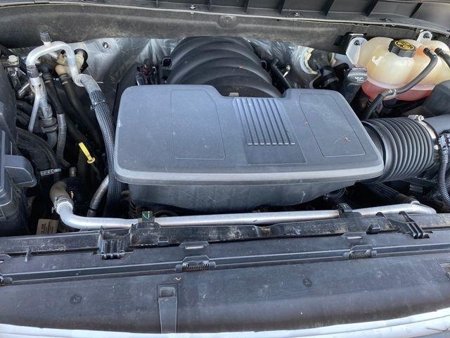 Chevrolet Suburban RST 4WD 2023