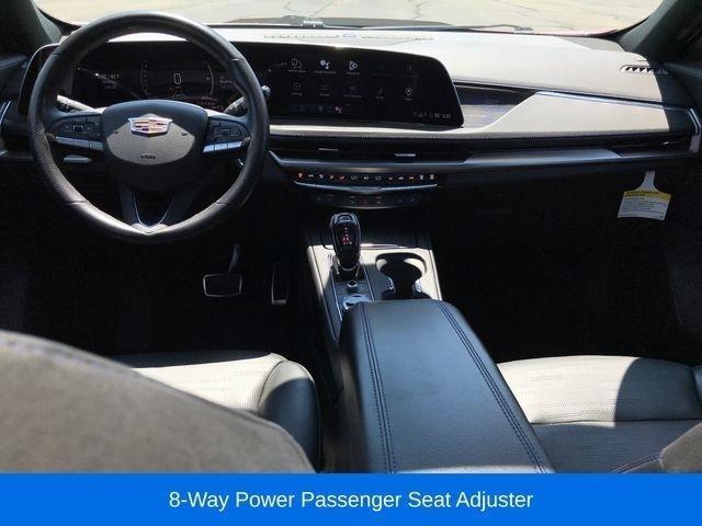 Cadillac XT4 Sport AWD 2024