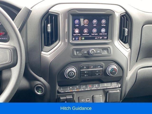 Chevrolet Silverado 1500 Trail Boss Custom Crew Cab 4WD 2024