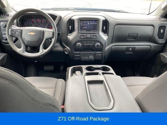 Chevrolet Silverado 2500HD Custom Crew Cab Long Box 4WD 2024