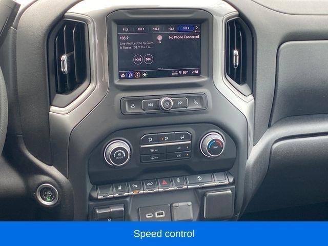 Chevrolet Silverado 2500HD Custom Crew Cab Long Box 4WD 2024