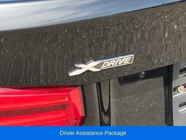 BMW 3-Series 330i xDrive SULEV Sedan 2017