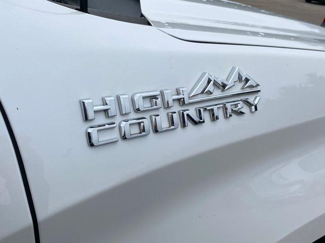 Chevrolet Silverado 1500 High Country Crew Cab 4WD 2019