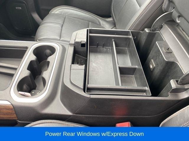 Chevrolet Silverado 1500 High Country Crew Cab 4WD 2019