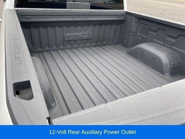 Chevrolet Silverado 1500 High Country Crew Cab 4WD 2019