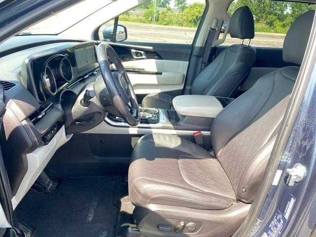 Kia Carnival EX 2024