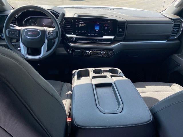 GMC Sierra 1500 Elevation L Crew Cab 4WD 2026