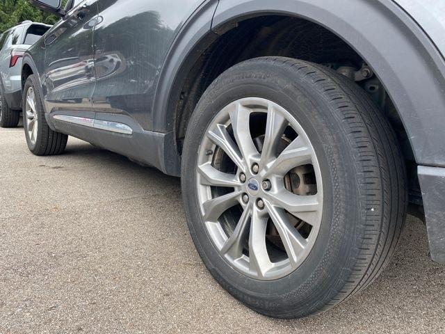 Ford Explorer XLT AWD 2020