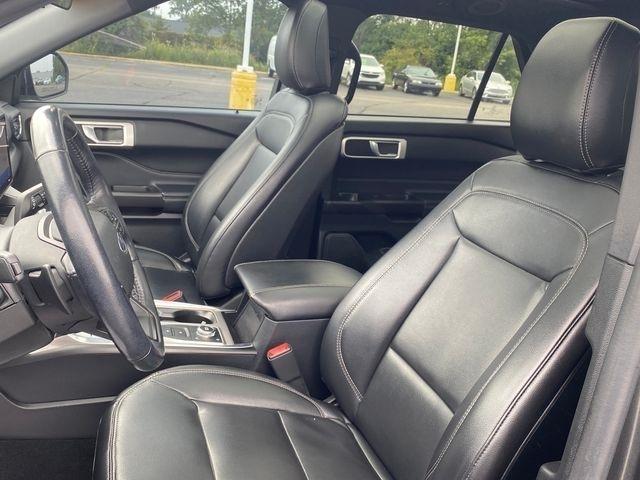 Ford Explorer XLT AWD 2020