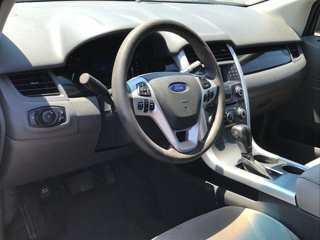 Ford Edge SE FWD 2012