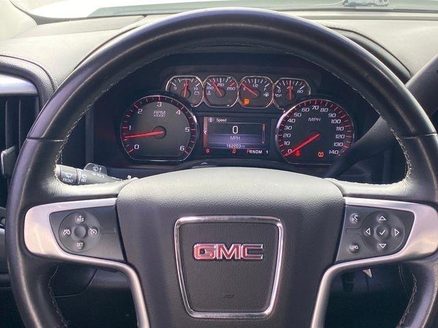 GMC Sierra 2500HD SLE Crew Cab 4WD 2015