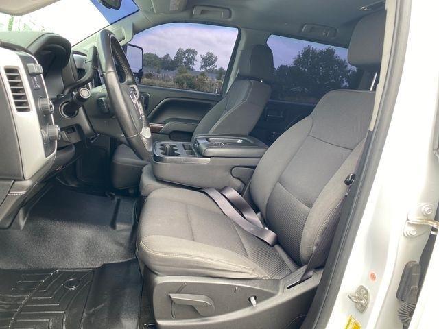 GMC Sierra 2500HD SLE Crew Cab 4WD 2015