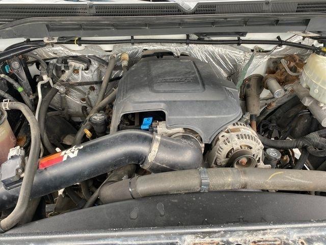 GMC Sierra 2500HD SLE Crew Cab 4WD 2015