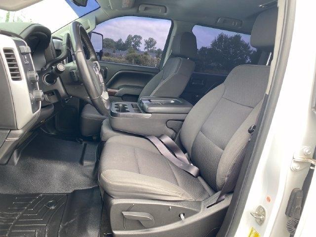 GMC Sierra 2500HD SLE Crew Cab 4WD 2015