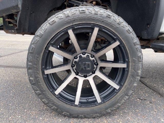 GMC Sierra 2500HD SLE Crew Cab 4WD 2015