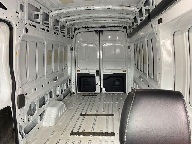 Ford Transit 250 Van High Roof w/Sliding Pass. 148-in. WB EL 2025