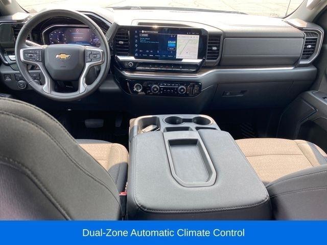 Chevrolet Silverado 1500 LT-L Crew Cab 4WD 2024